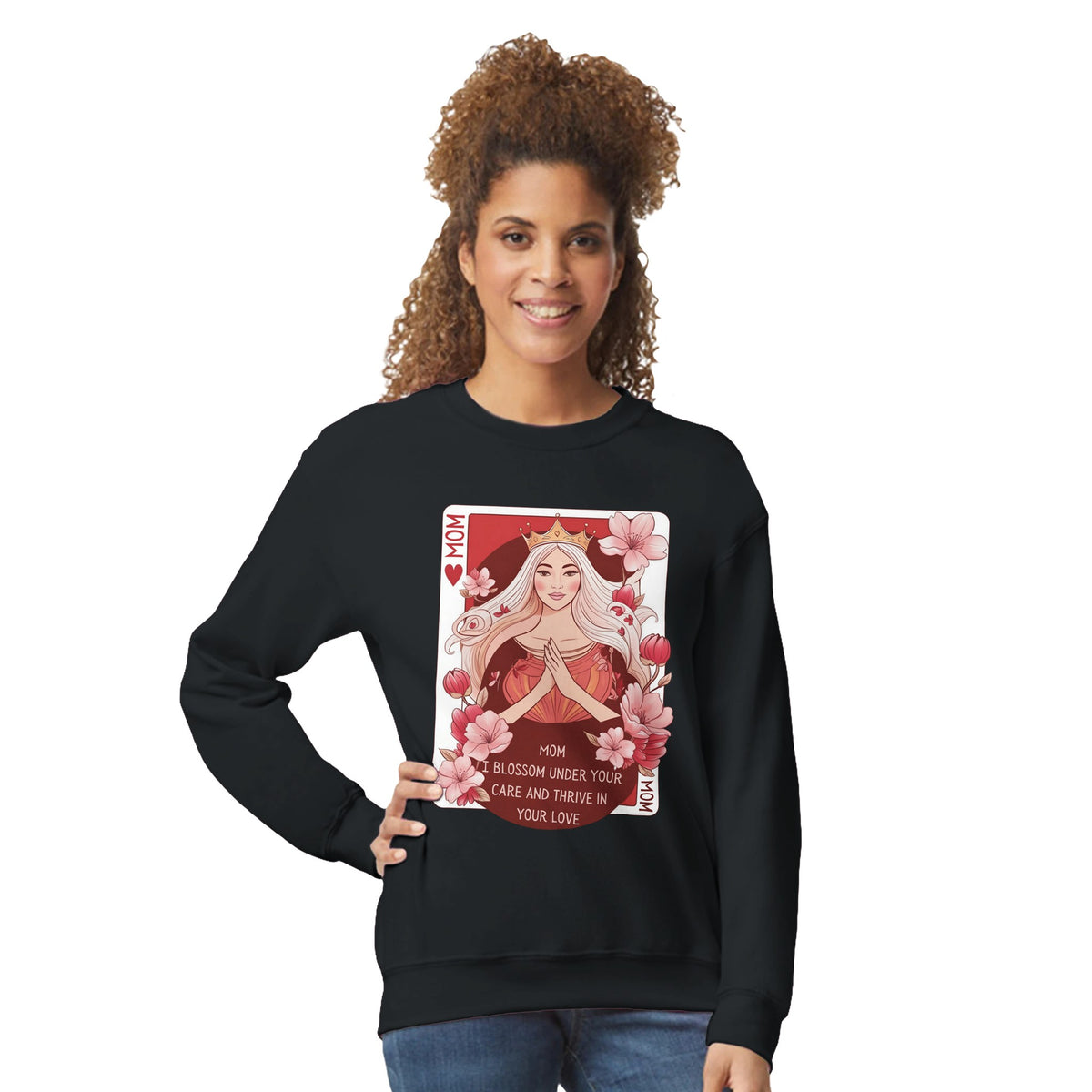 Queen of Hearts - Cherishing the Bond with Mom - - Sweatshirts