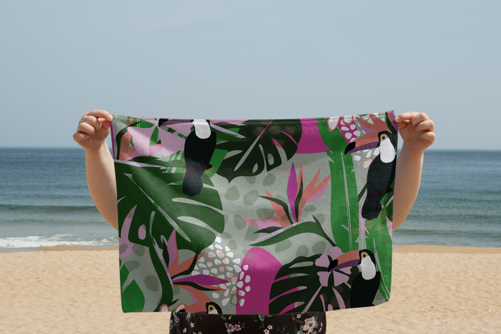 Tropical Elegance - The Toucans & Leaves Hand Towel - - Towels