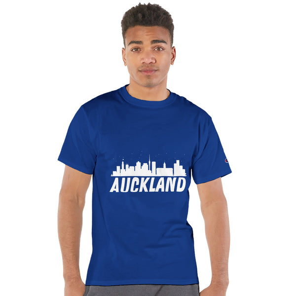 Auckland Vibes - Iconic Skyline Tee - athletic royal - T-shirts