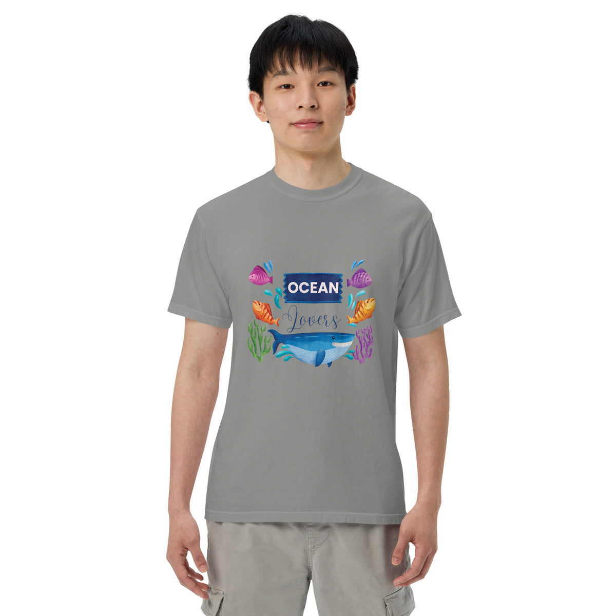 Ocean Lovers - Vibrant Underwater Adventure Unisex T-Shirt - Grey -