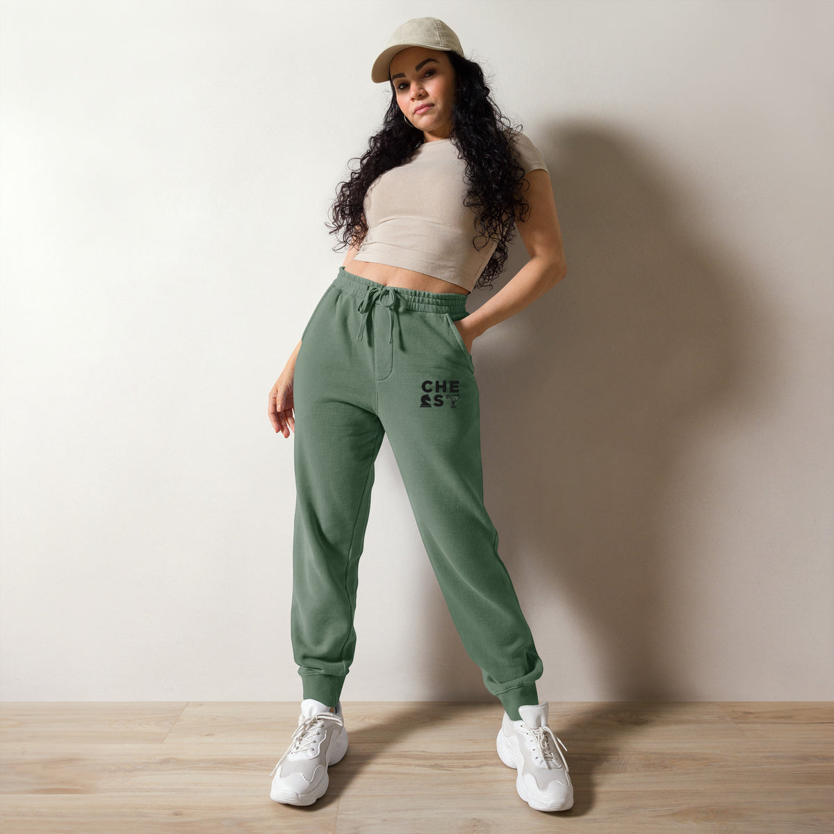 Chess Moves - Bold Design Sweatpants - Pigment Alpine Green - Pants